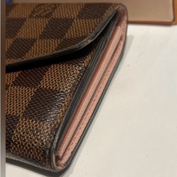 Louis Vuitton Damier Ebene Sarah Wallet Posh Authentic,Chipped & Full inclusion. - Picture 11 of 14